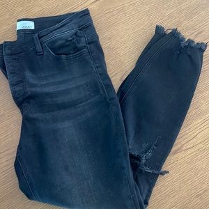 EUC Vervet Black Distressed Jeans